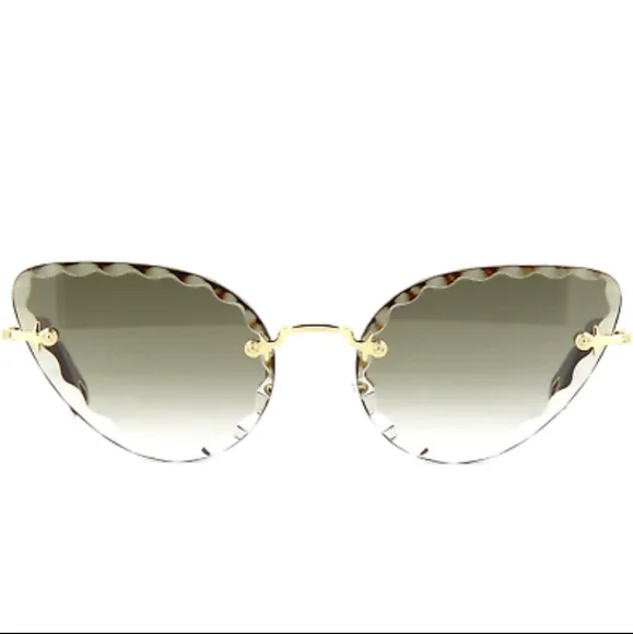 SOLD OUT CHLOÉ Cat Eye Sunglasses - Picture 2 of 5